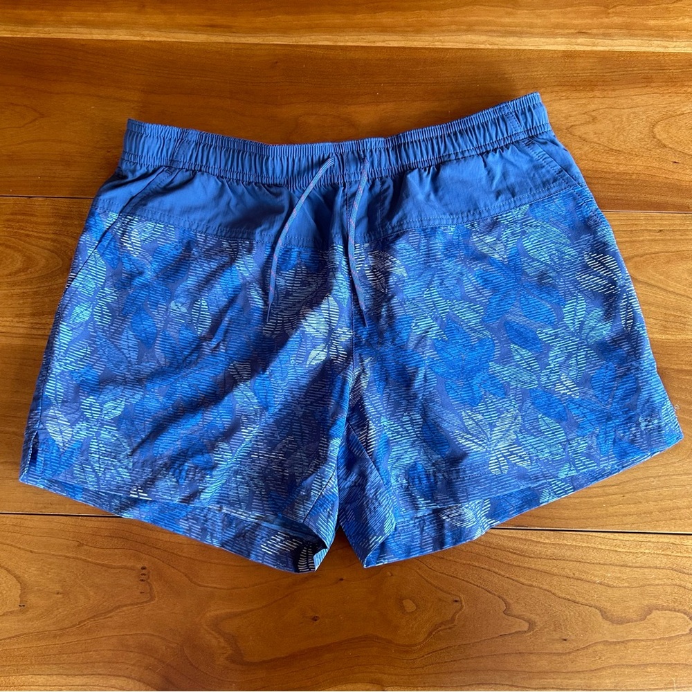 Columbia Nylon Blue Floral Pattern Shorts